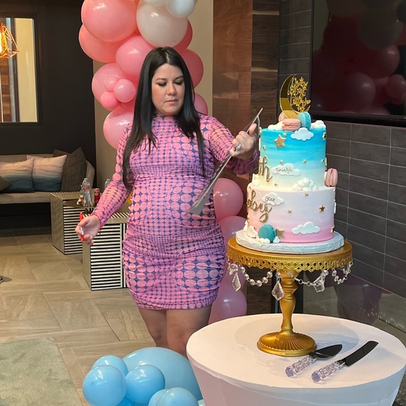 Used once bodycon mesh Pretty little thing maternity dress size 12 USA - Picture 4 of 4